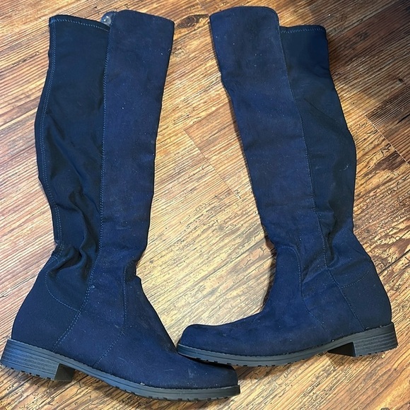 Navy Blue Pull on Boots! - Picture 1 of 4